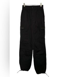 Forever 21 black joggers, leg zip pockets, drawstring ankles, sz XS, NWT